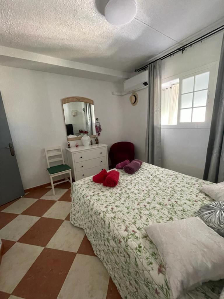 בנאלמדנה Appartement Entier Avec Vue Panoramique מראה חיצוני תמונה